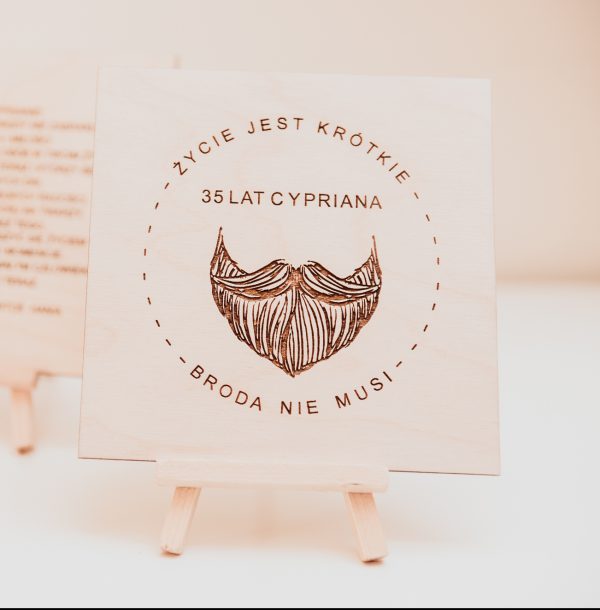 Kartka urodzinowa z brodą